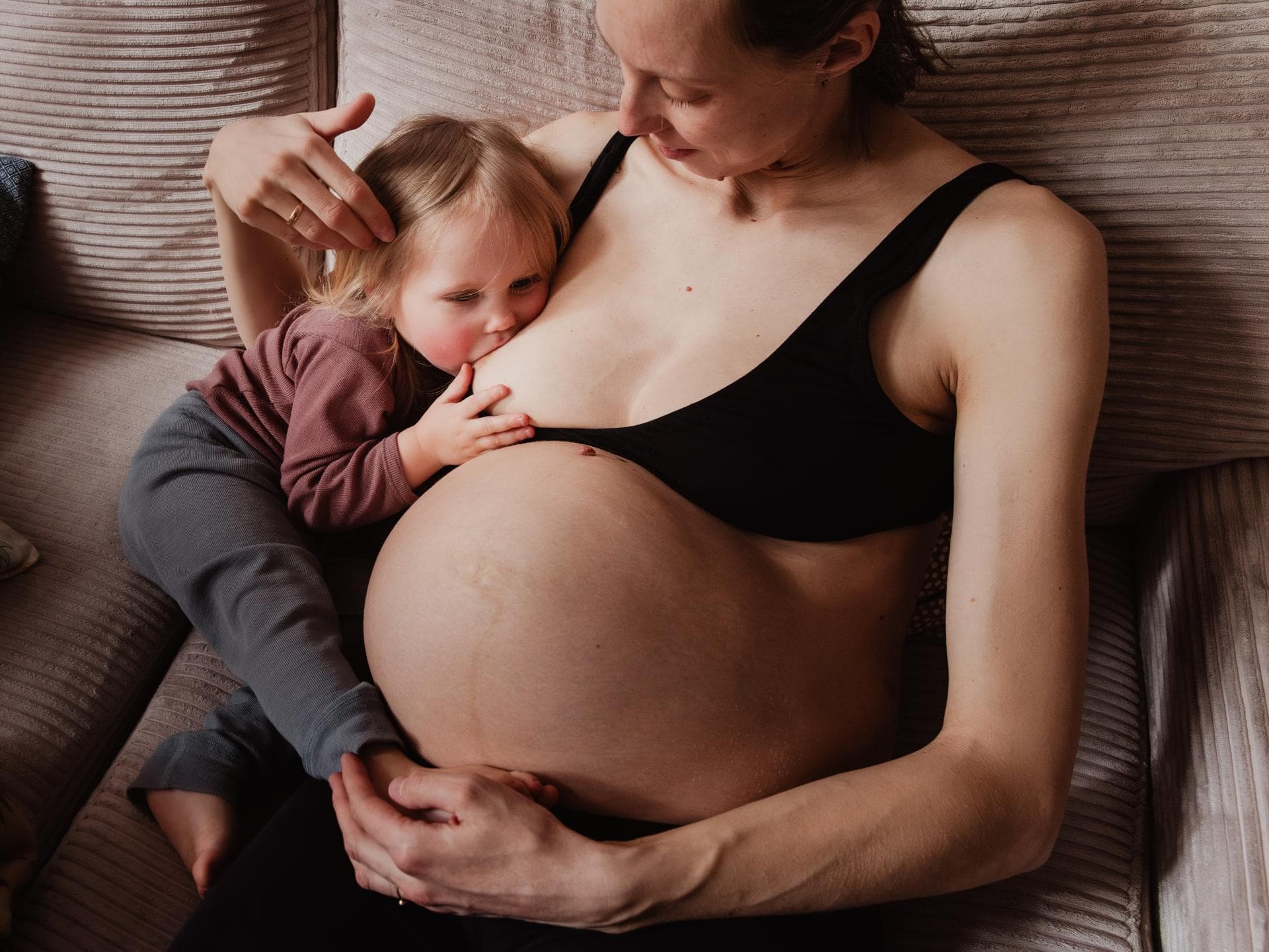 Paula Janka: Bilder von Stillenden Frauen