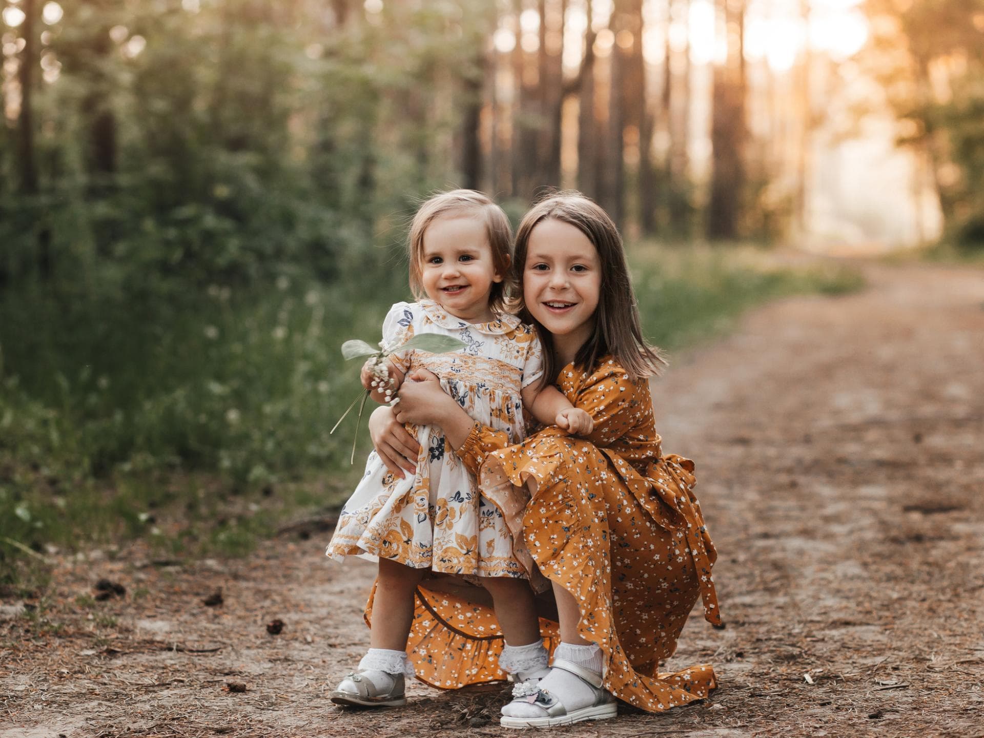 Kleine und große Schwester ... Kleine und große Schwester ...