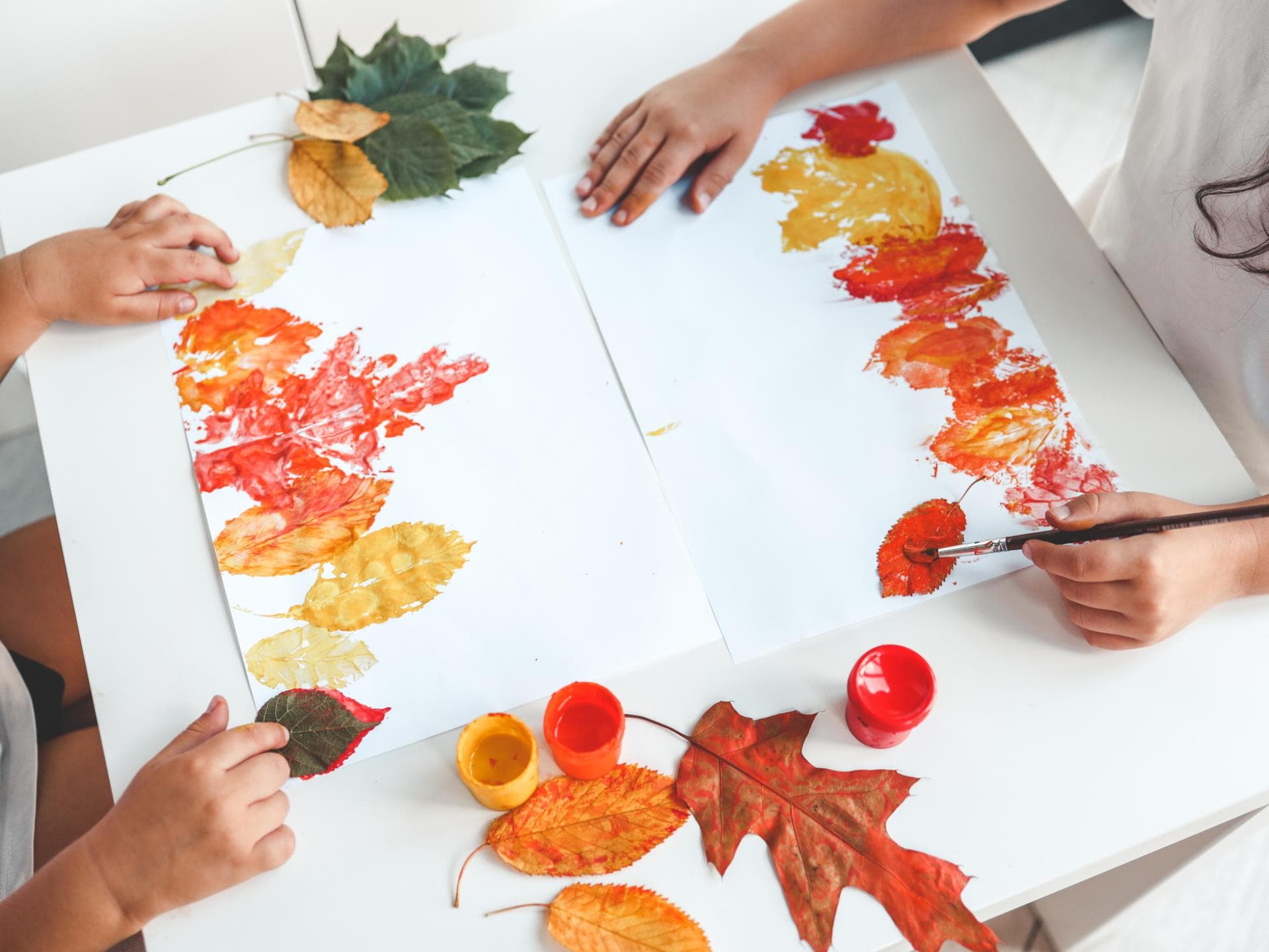 Mit Herbstblättern drucken