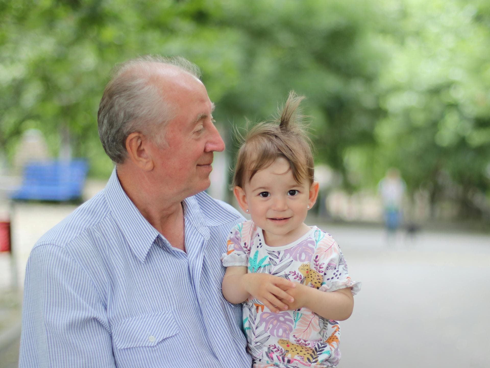Manche Dinge lernt man einfach am besten vom Opa! Manche Dinge lernt man einfach am besten vom Opa!