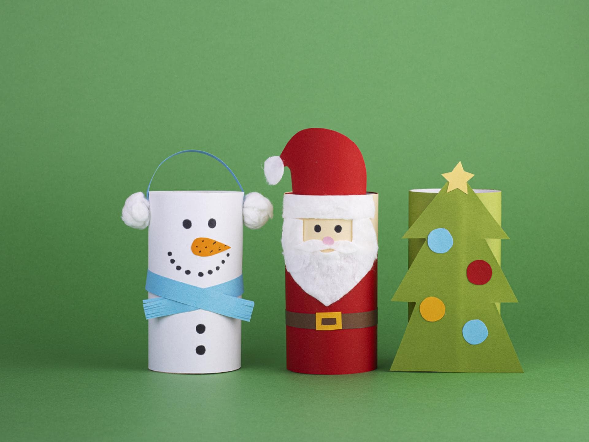 Weihnachtsbasteln mit leeren Klopapierrollen Weihnachtsbasteln mit leeren Klopapierrollen