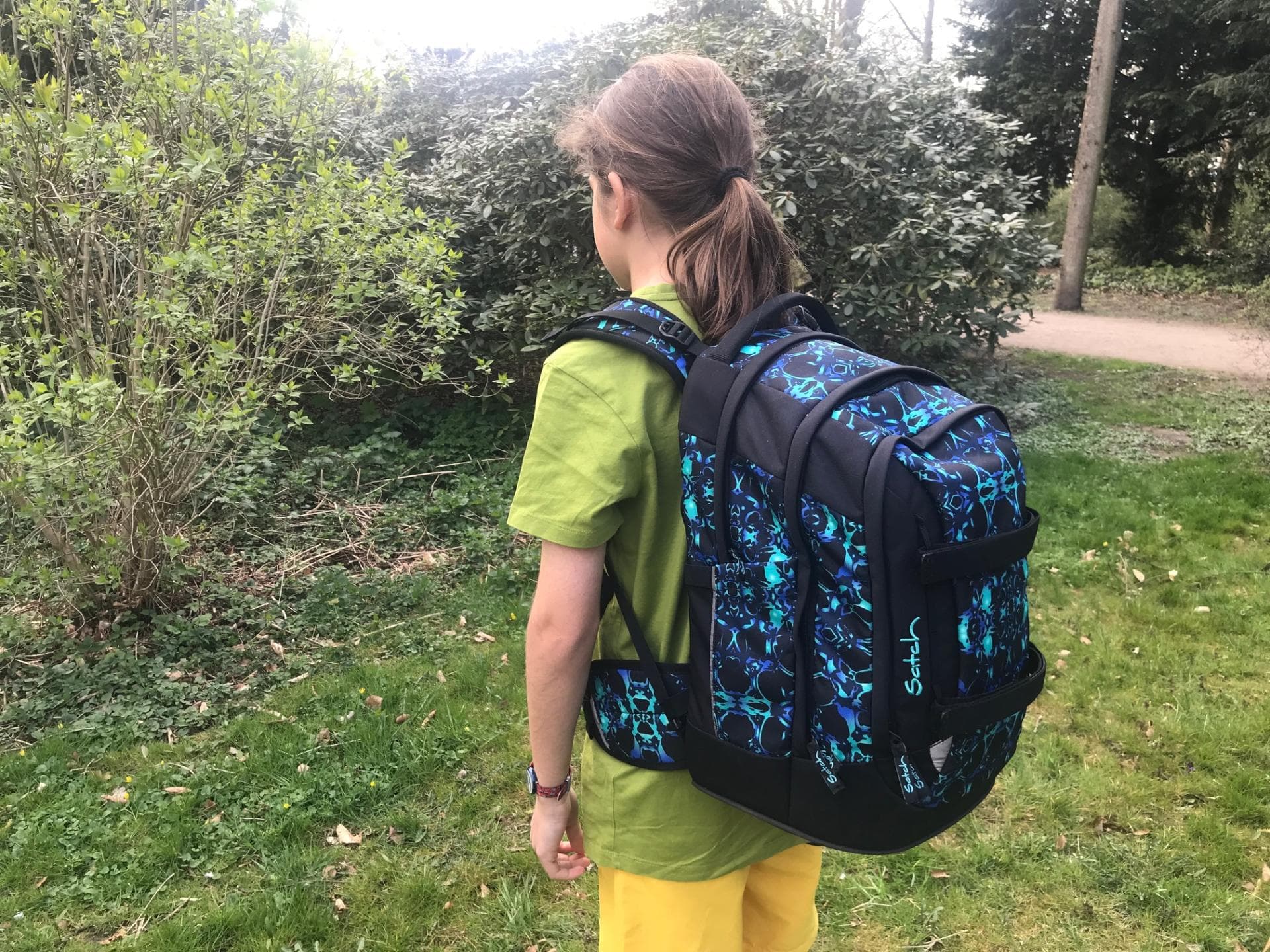Der satch pack ist ein beliebter Schul-Begleiter. satch pack caleido blue