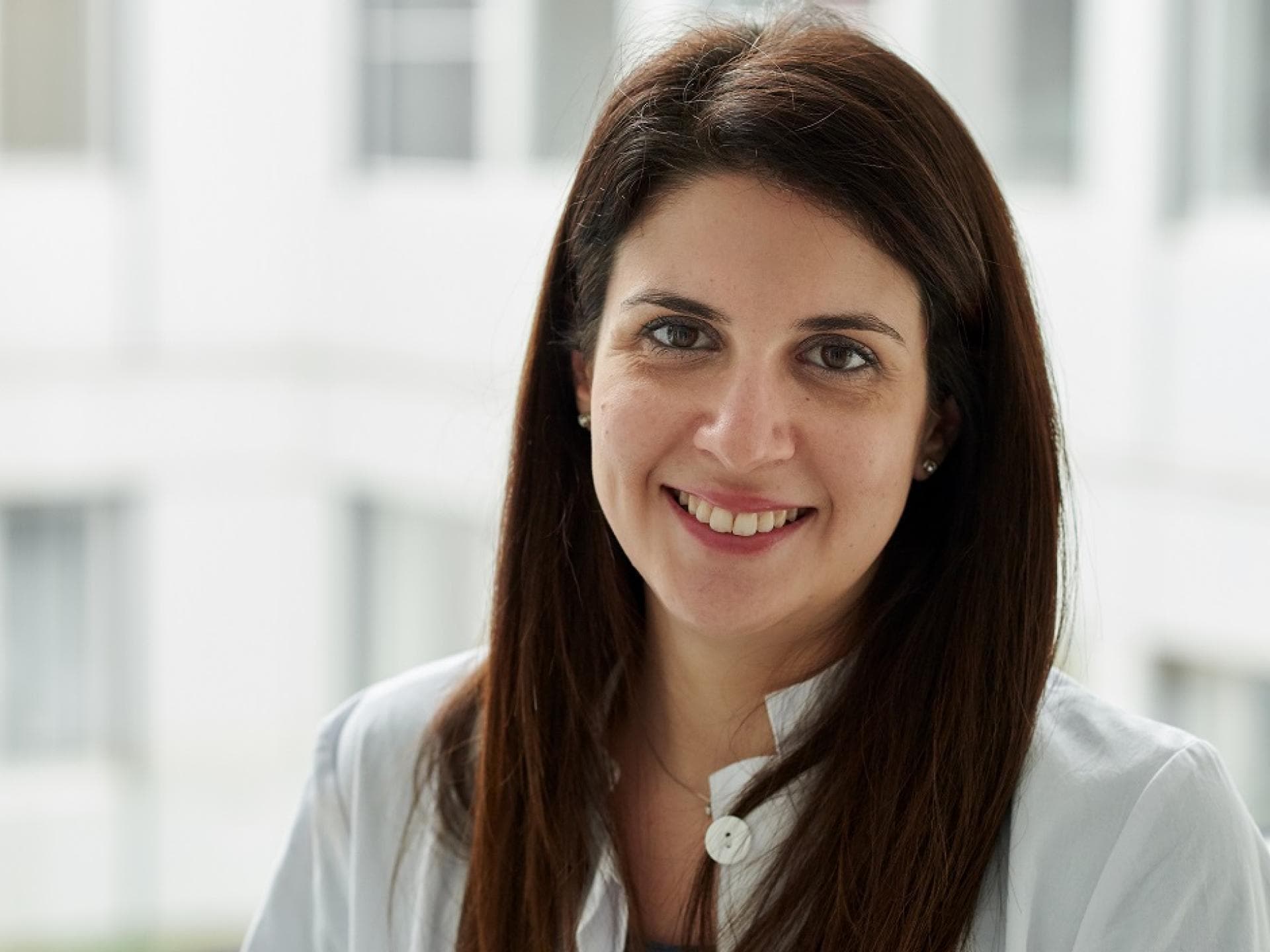 Dr. med. Christina Kouskouti Oberärztin Fachärztin für Gynäkologie und Geburtshilfe Leiterin Fetalmedizin Schwerpunkt Spezielle Geburtshilfe und Perinatalmedizin Maternal Fetal Medicine, University of Toronto Qualifikation Ultraschall DEGUM II Dr. med. Christina Kouskouti Oberärztin Fachärztin für Gynäkologie und Geburtshilfe Leiterin Fetalmedizin Schwerpunkt Spezielle Geburtshilfe und Perinatalmedizin Maternal Fetal Medicine, University of Toronto Qualifikation Ultraschall DEGUM II