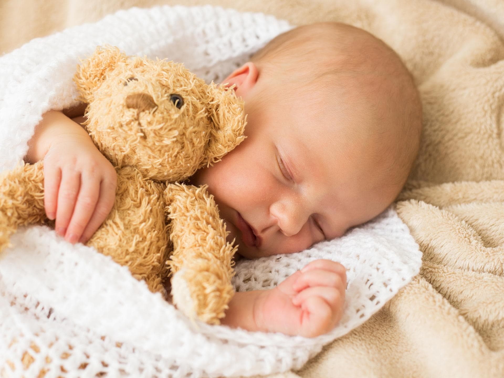 Tipps für die zehn häufigsten Schlafprobleme bei Babys.