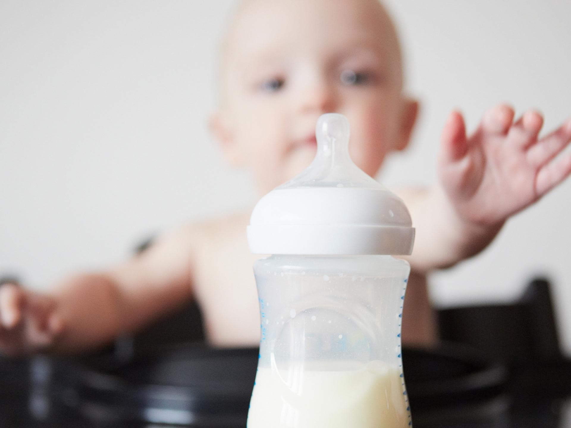 Mit Babymilch ist euer Kleines von Anfang an bestens versorgt.