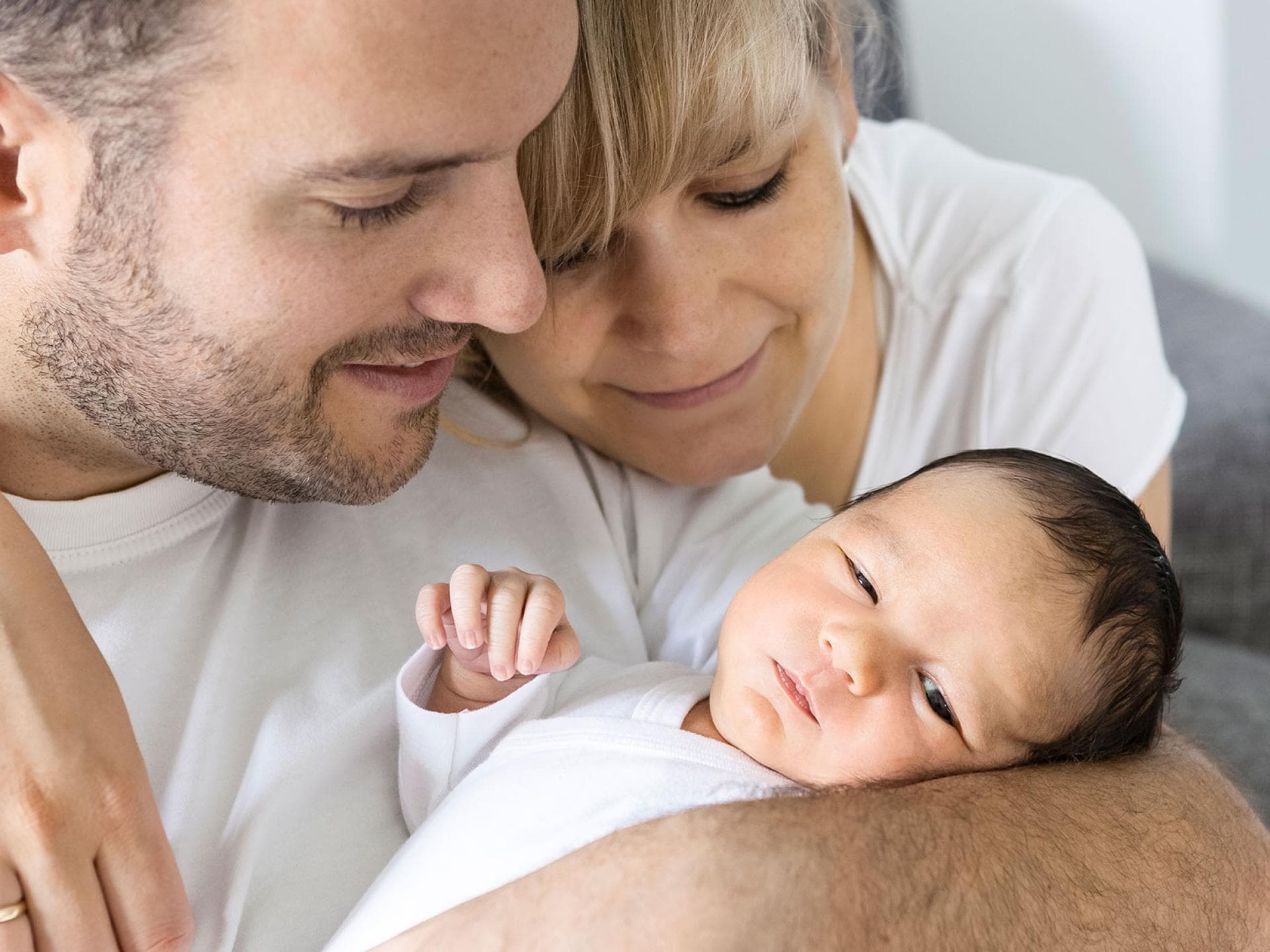 Babys erste Tage: für alle Beteiligten eine enorm spannende Zeit!