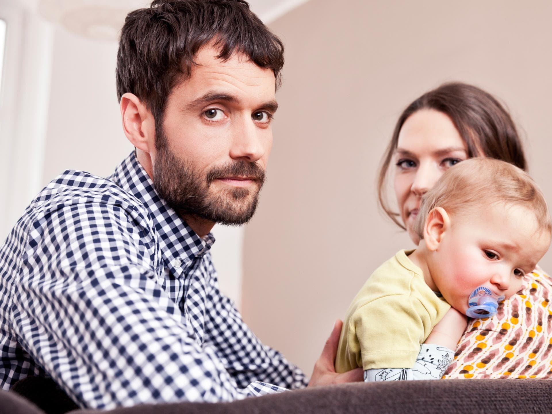 Der Kinderbonus soll Familien entlasten. Die Auszahlung lässt aber noch auf sich warten. 