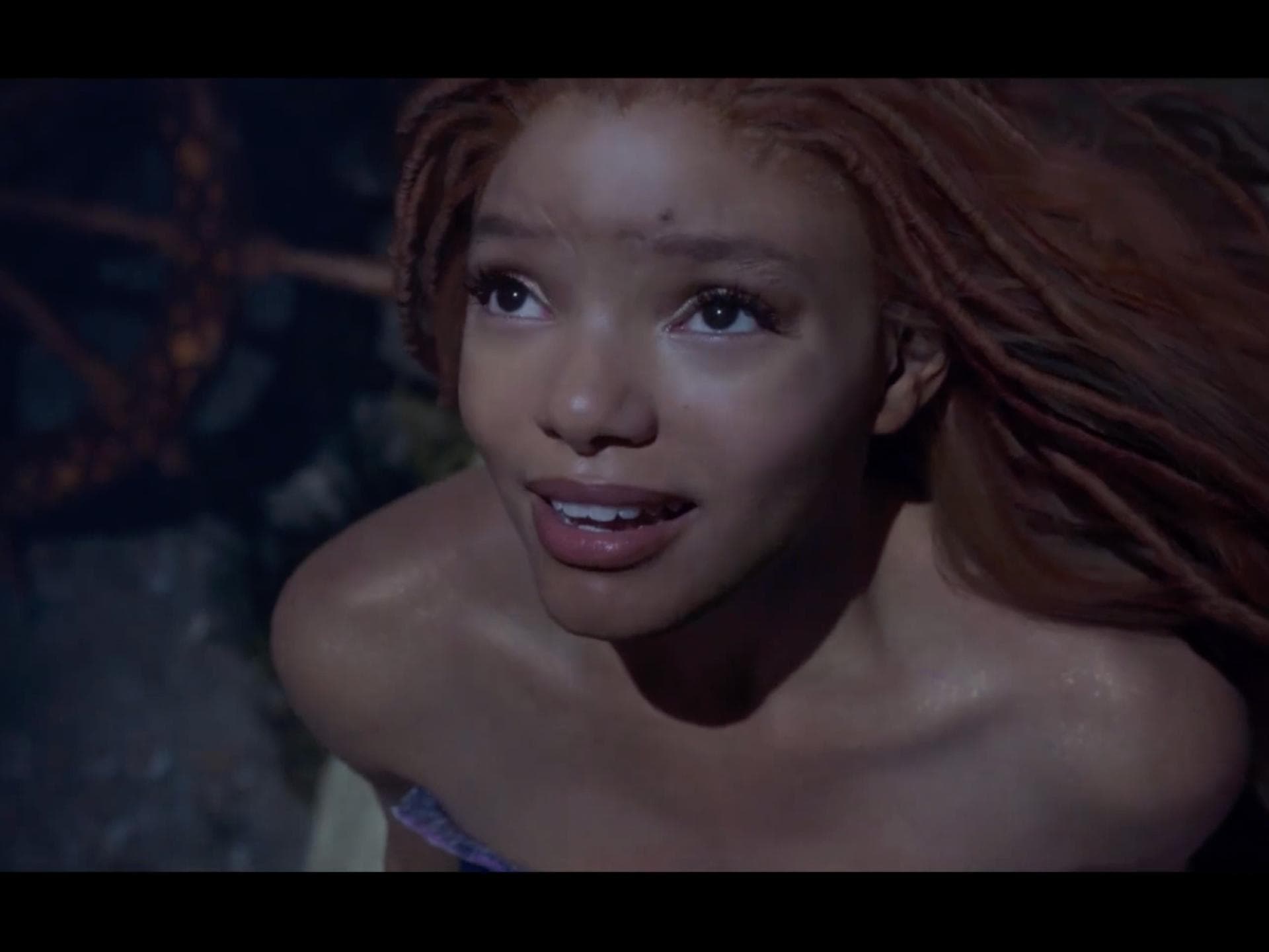 Die US-amerikanische Sängerin und Schauspielerin Halle Bailey spielt in der Neuverfilmung "Arielle, die Meerjungfrau" die Hauptrolle.