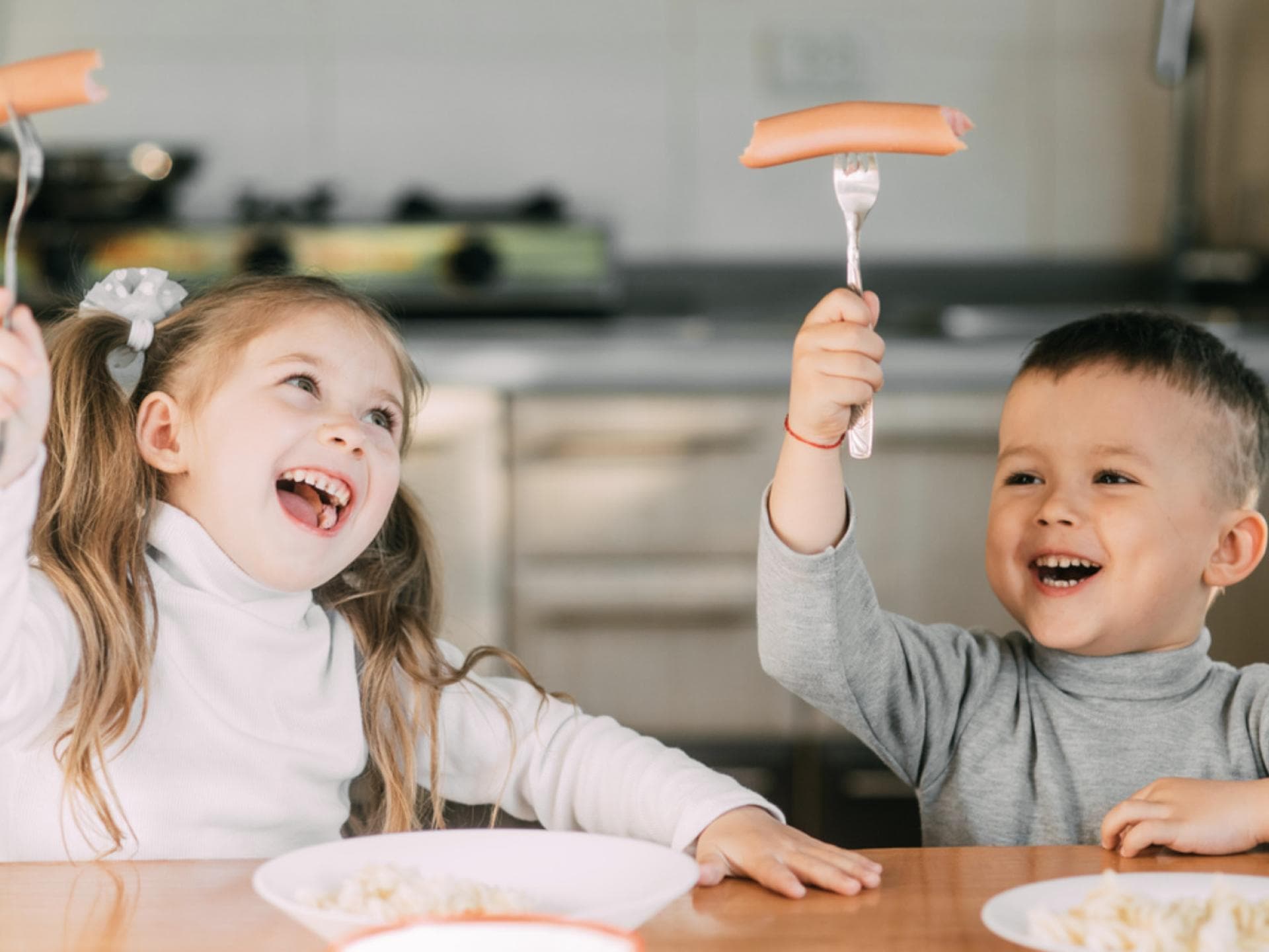 Ob Kinder – im übertragenden Sinn – eine Extrawurst bekommen sollten, wird in Familien unterschiedlich gehandhabt.