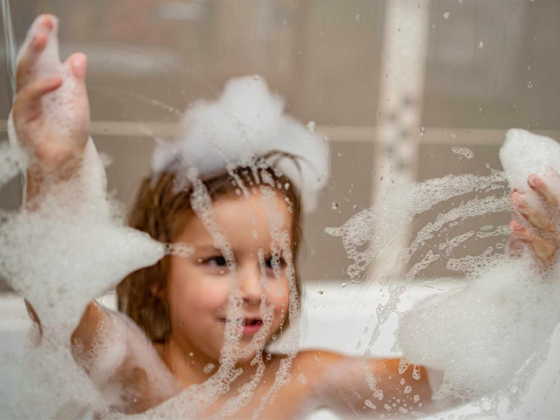 Gerade bei Kinderkosmetik, wie zum Beispiel Duschshampoos, ist es uns wichtig, dass sie frei von schädlichen Inhaltsstoffen ist.