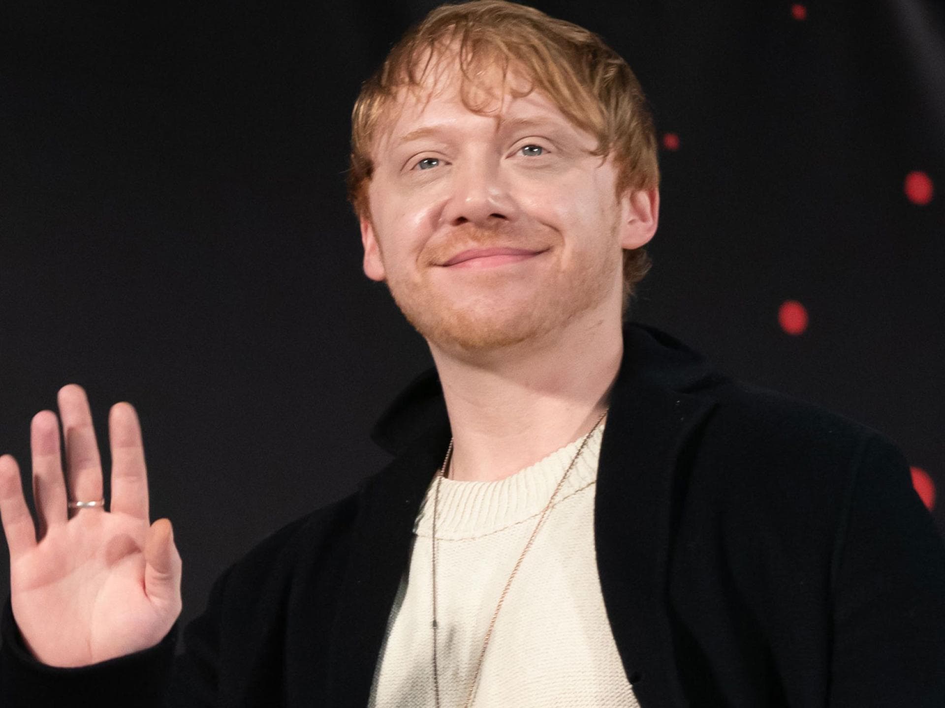 Obwohl er schon viel im Rampenlicht stand, ist Rupert Grint nach wie vor ein bodenständiger und zurückhaltender Mensch – 2020 ist er Vater einer Tochter geworden.
