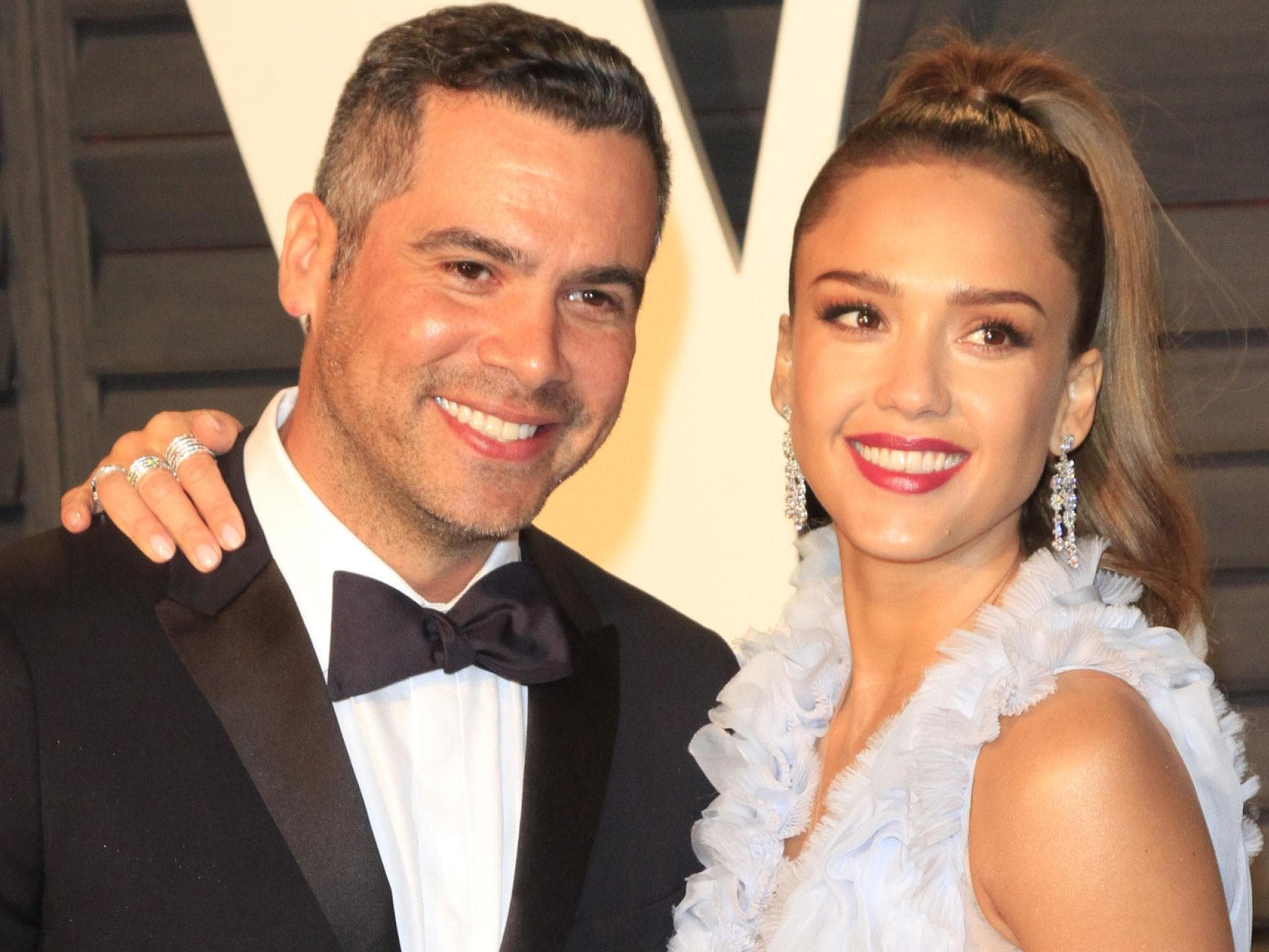 Jessica Alba und Cash Warren haben ihr drittes Kind bekommen.