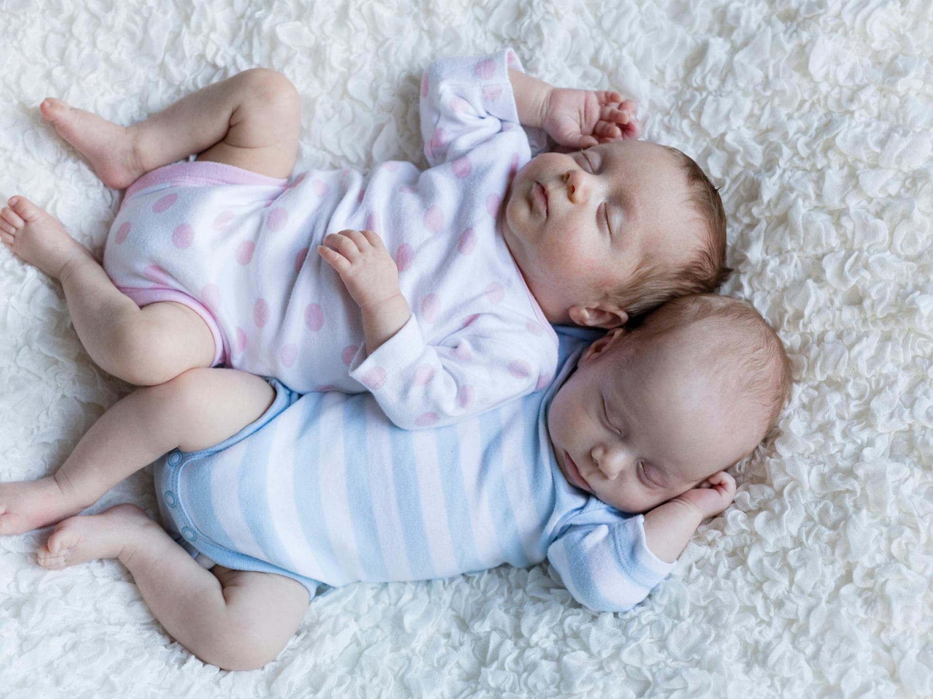 Boy or Girl? Das Geschlecht des Babys mithilfe des chinesischen Mondkalenders bestimmen.