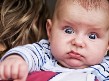 Babygesichter beim Kacken sind oft zum Kringeln komisch.