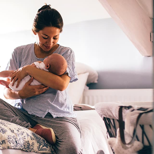 Baby Schläft Nur An Der Brust Ein Wie Abgewöhnen Babyschlaf: Tipps für einen besseren Schlaf eurer Babys