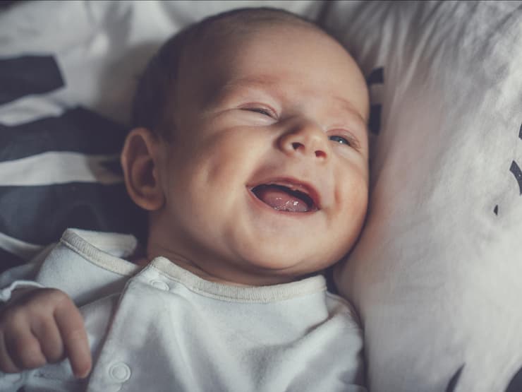 Ab wann lachen Babys? Ein kleiner Leitfaden
