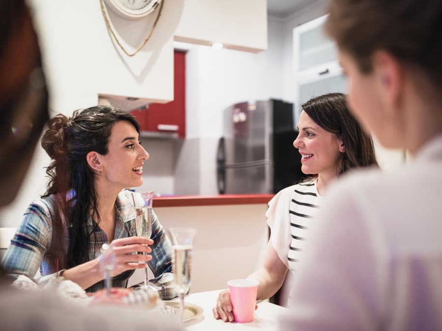 Ein Glas Sekt In Der Schwangerschaft Erlaubt Ist ein Glas Sekt in der Schwangerschaft okay?