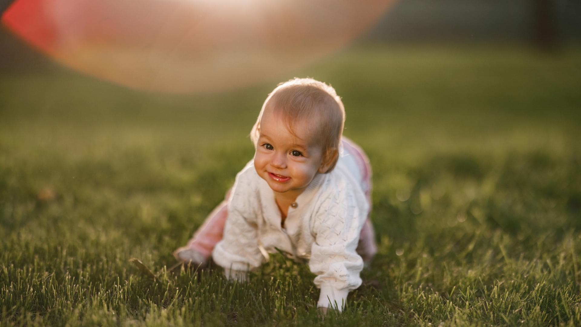 Baby Mit 8 Monaten Krabbelt Noch Nicht www.leben-und-erziehen.de