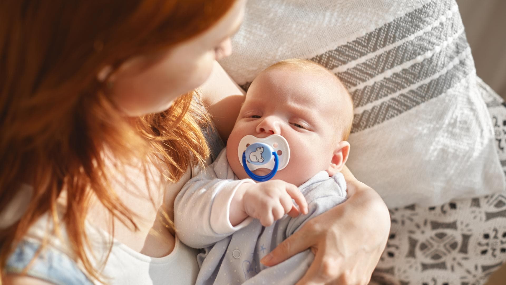 Schnuller für Neugeborene ja oder nein?